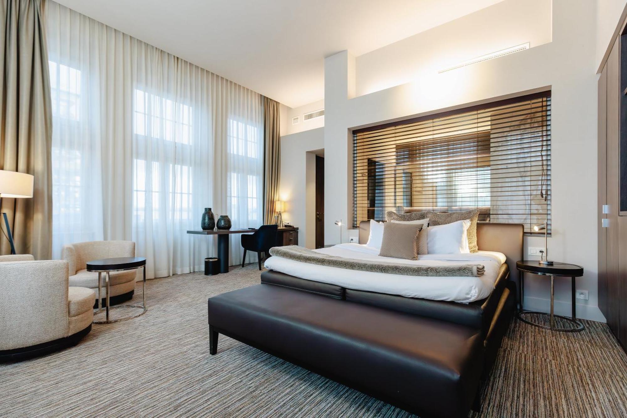 Terhills Hotel Maasmechelen Dış mekan fotoğraf